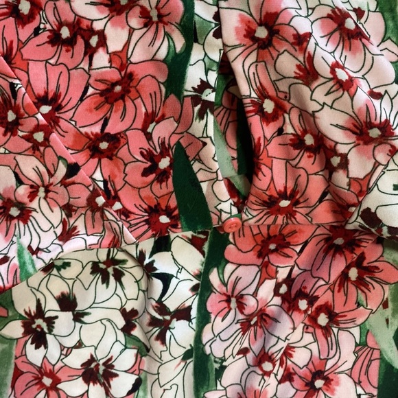 Tommy Hilfiger Floral cutout blouse - Picture 6 of 6